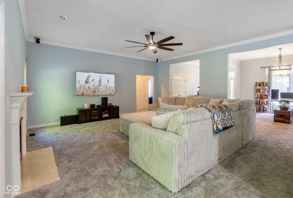 2545 Eisenhower Lane Terre Haute, IN 47803