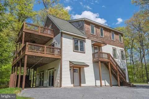 32 MONASTERY WAY