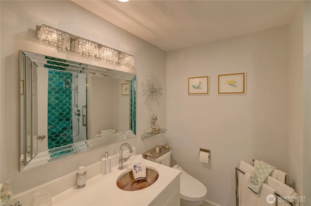 1005 346th Place Ocean Park, WA 98640