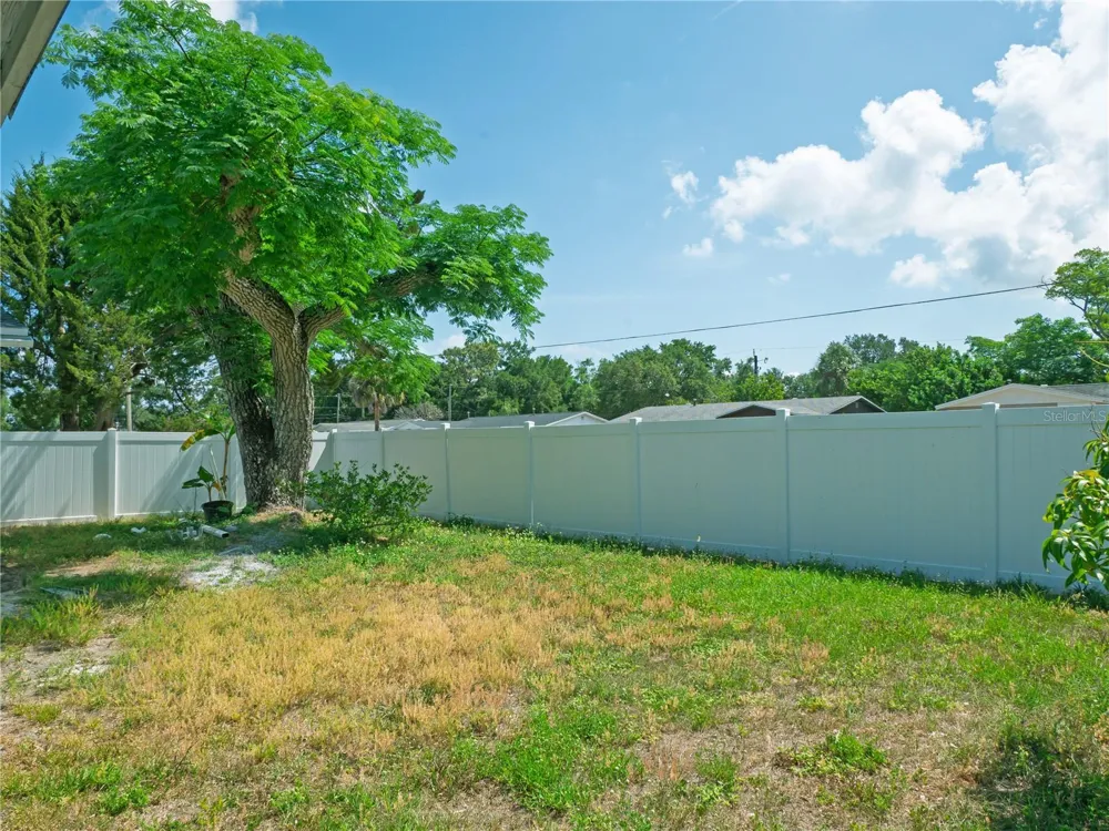6436 CARDINAL DR Clearwater, FL 33760