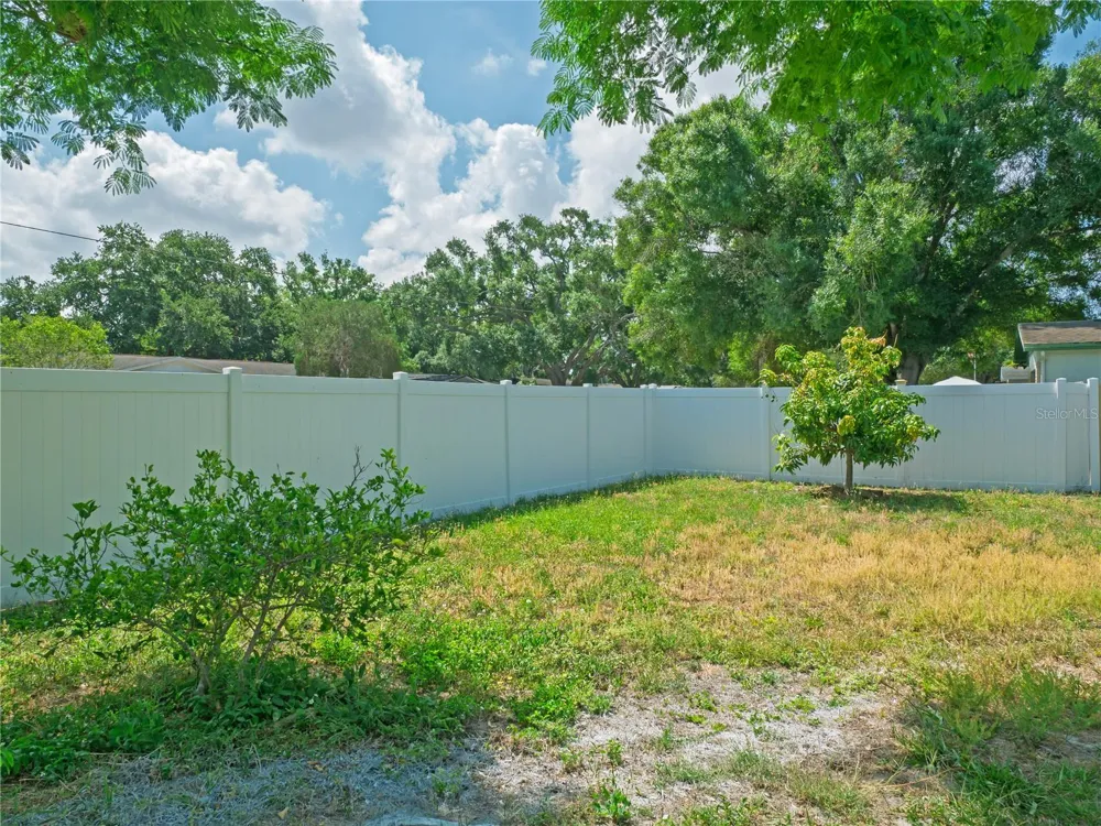 6436 CARDINAL DR Clearwater, FL 33760
