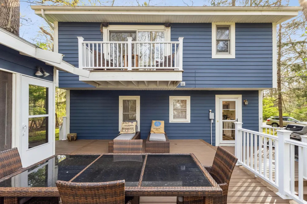 4160 Comanche Trail New Buffalo, MI 49117