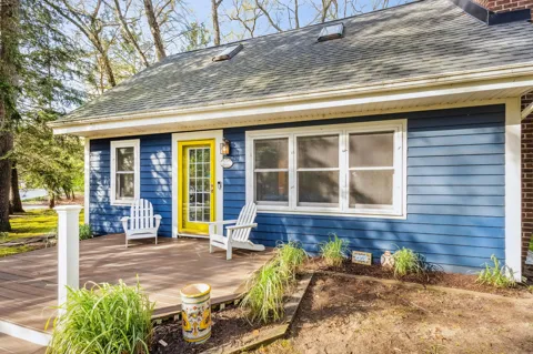 4160 Comanche Trail