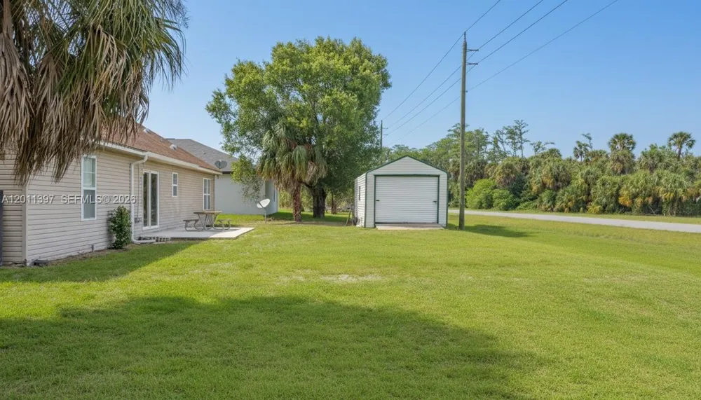 1500 Jay Ter La Belle, FL 33935
