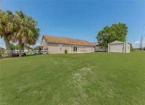 1500 Jay Ter La Belle, FL 33935