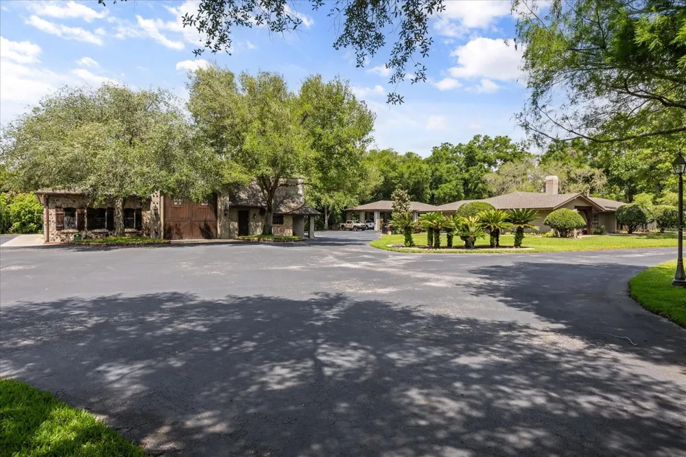 2878 MARKHAM WOODS ROAD Longwood, FL 32779