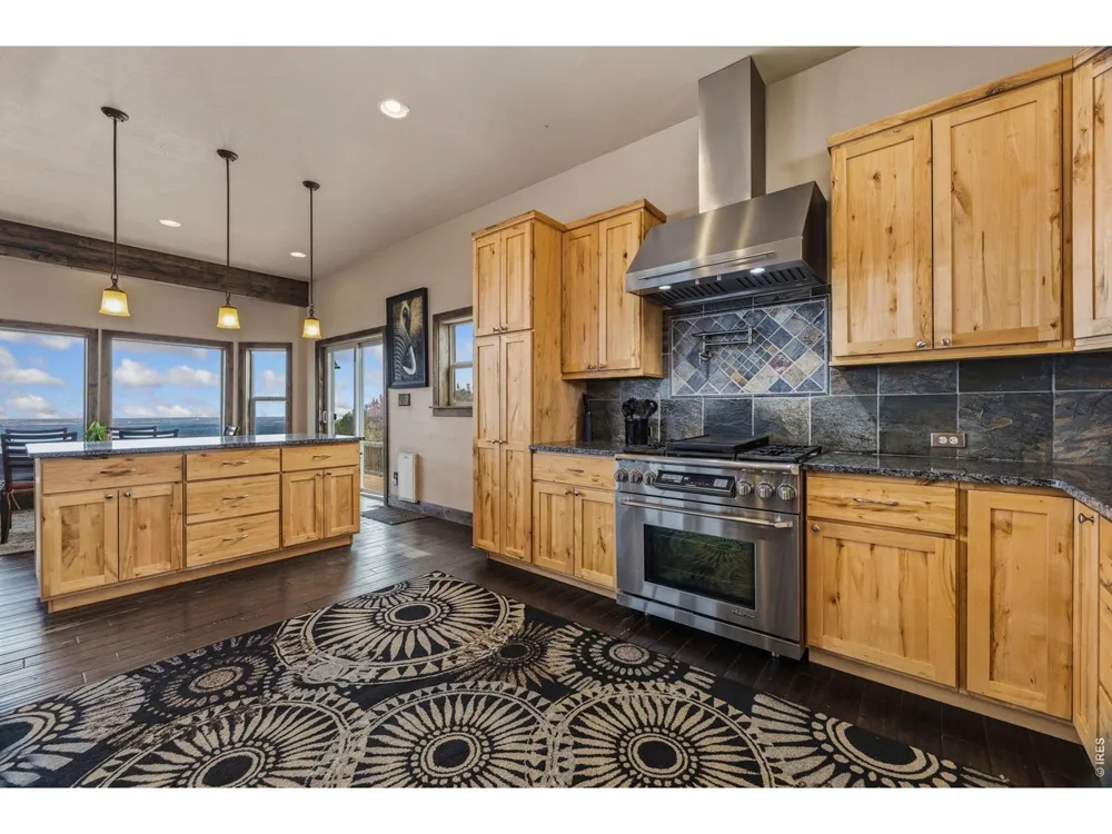 801 Hernia Hill Trail Bellvue, CO 80512