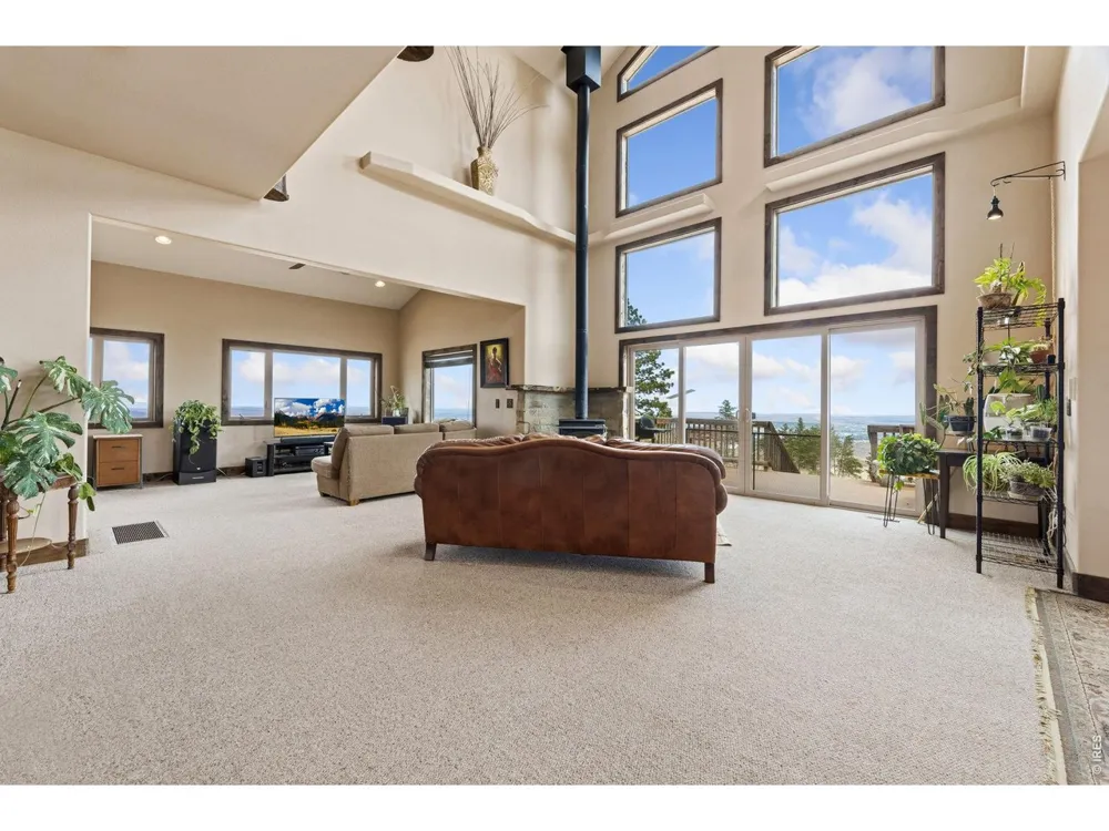 801 Hernia Hill Trail Bellvue, CO 80512