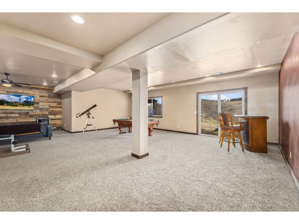 801 Hernia Hill Trail Bellvue, CO 80512