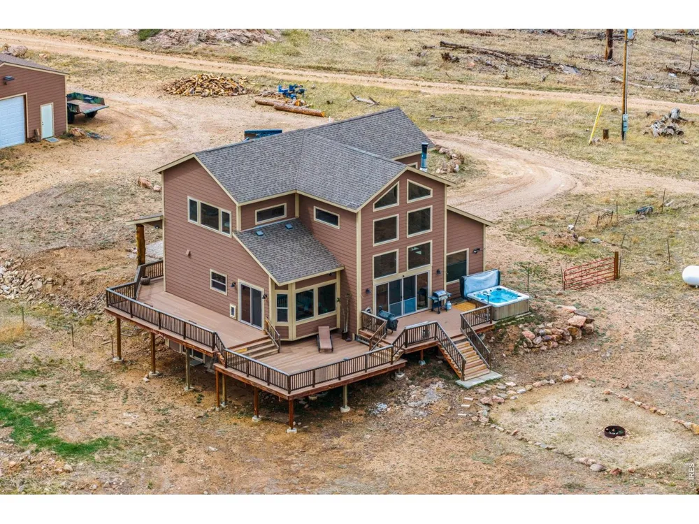801 Hernia Hill Trail Bellvue, CO 80512