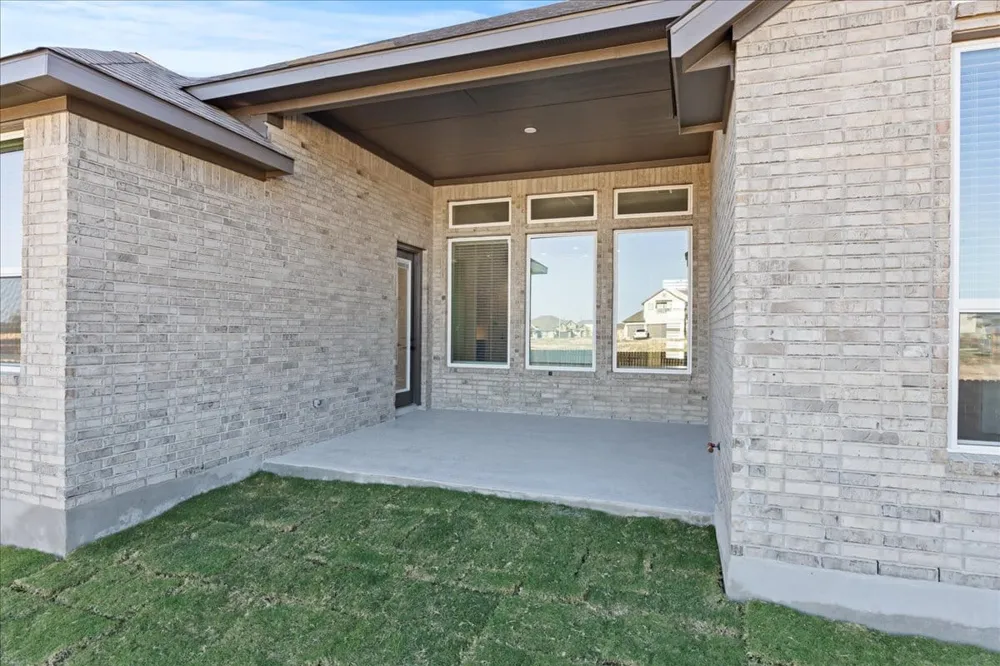 4408 College Square Drive Round Rock, TX 78665