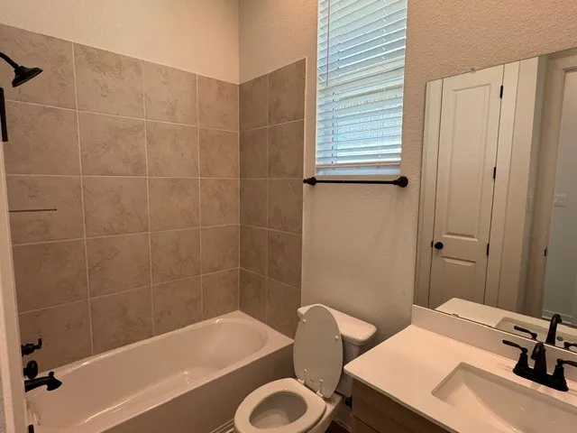 4408 College Square Drive Round Rock, TX 78665