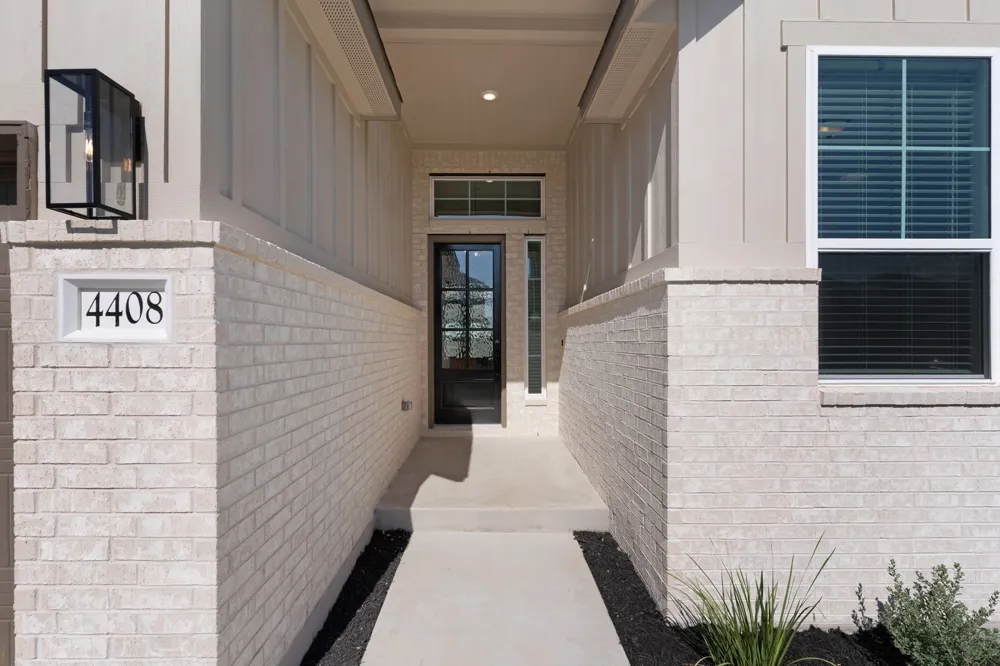 4408 College Square Drive Round Rock, TX 78665
