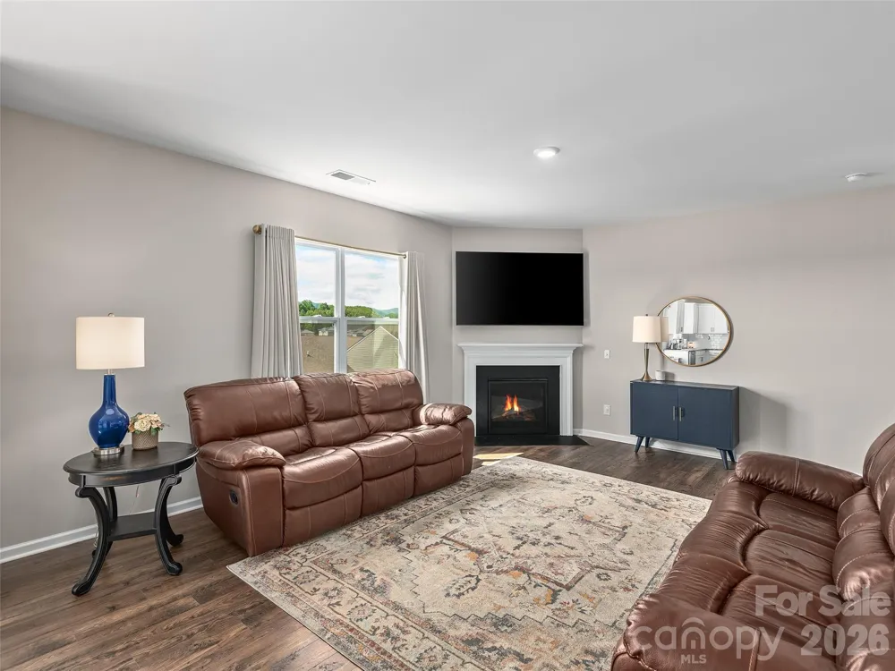 348 Tavernier Lane Candler, NC 28715