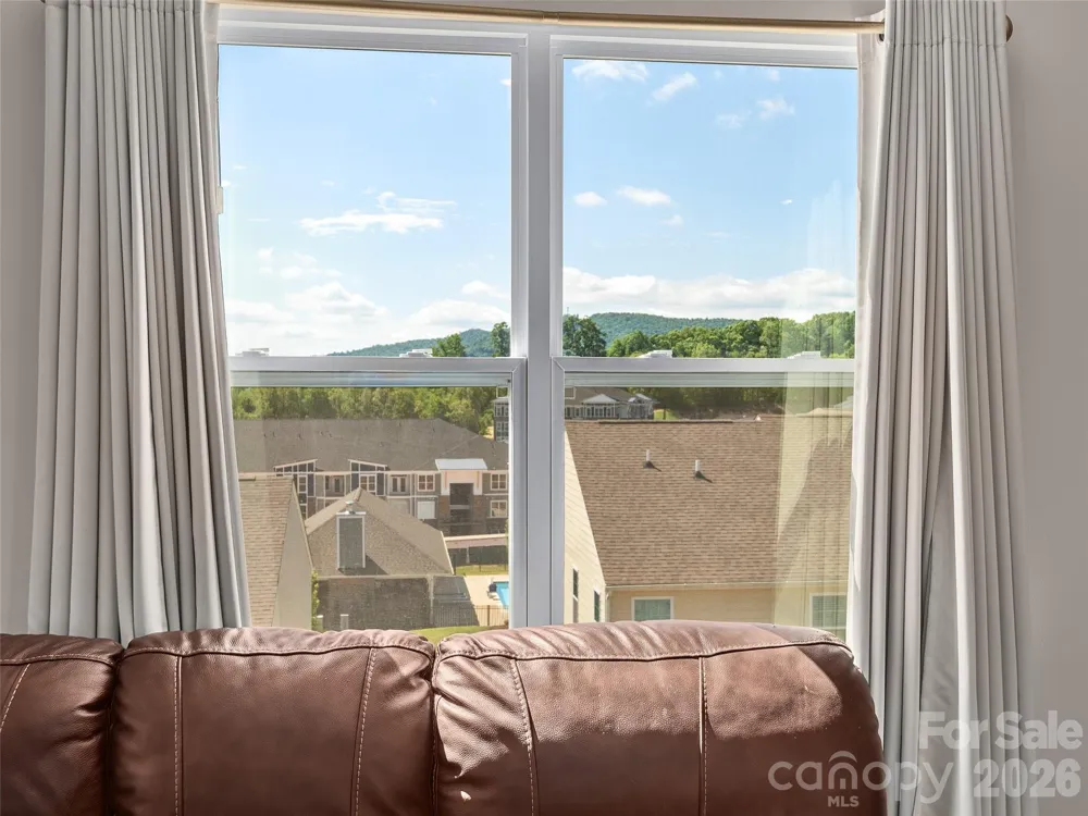 348 Tavernier Lane Candler, NC 28715