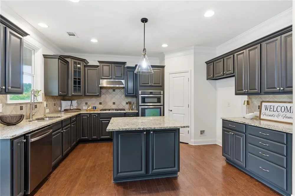 2855 Etienne Lane Cumming, GA 30041