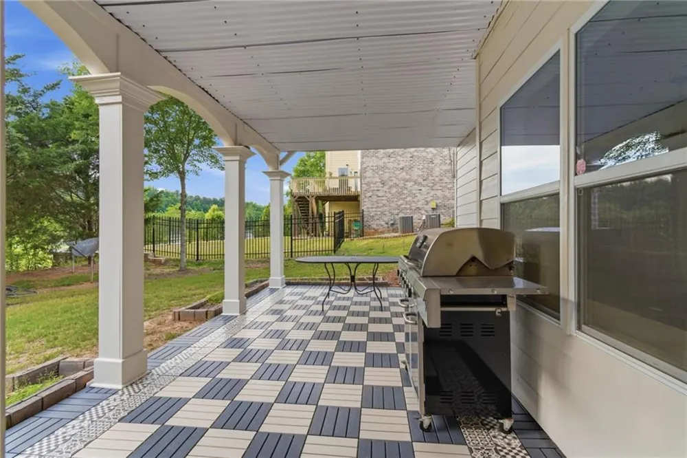 2855 Etienne Lane Cumming, GA 30041