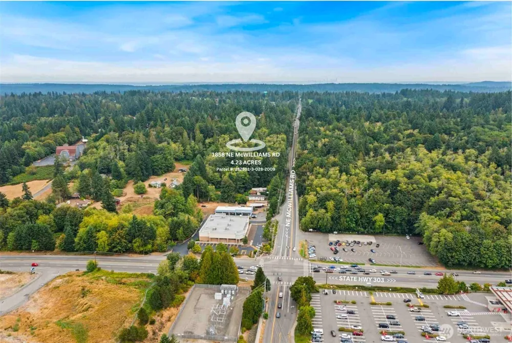1858 NE McWilliams Road Bremerton, WA 98311