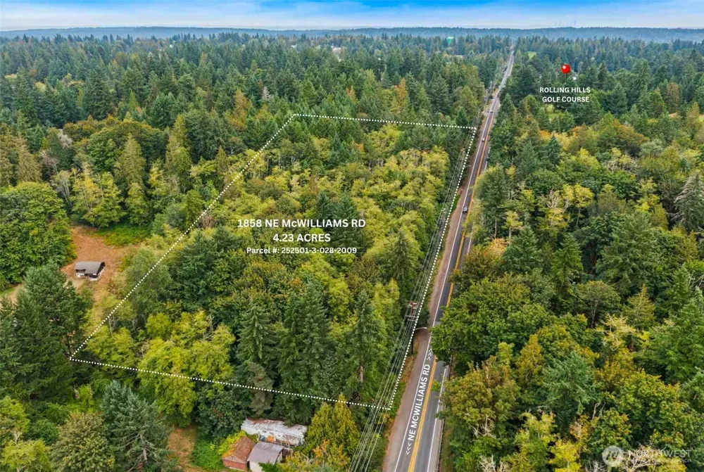 1858 NE McWilliams Road Bremerton, WA 98311