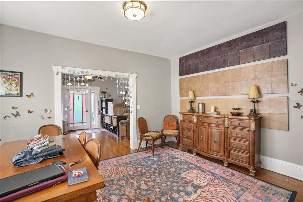 1629 FERRIS AVENUE Orlando, FL 32803