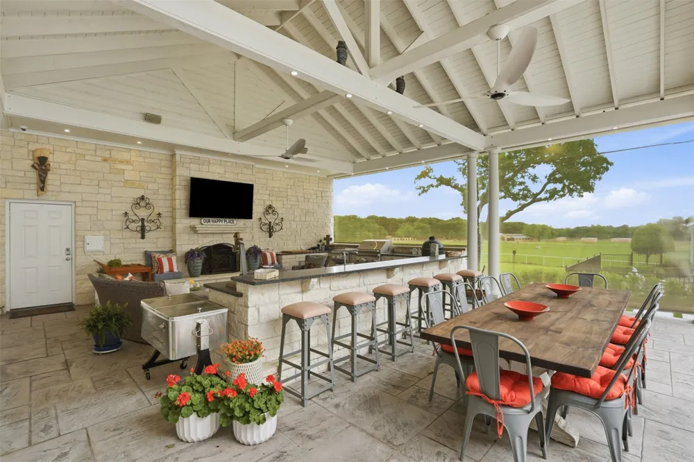 8185 FM 1187 W Fort Worth, TX 76126