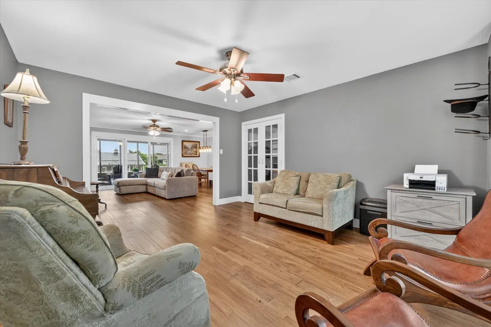951 Ridgewood Circle Bartonville, TX 76226
