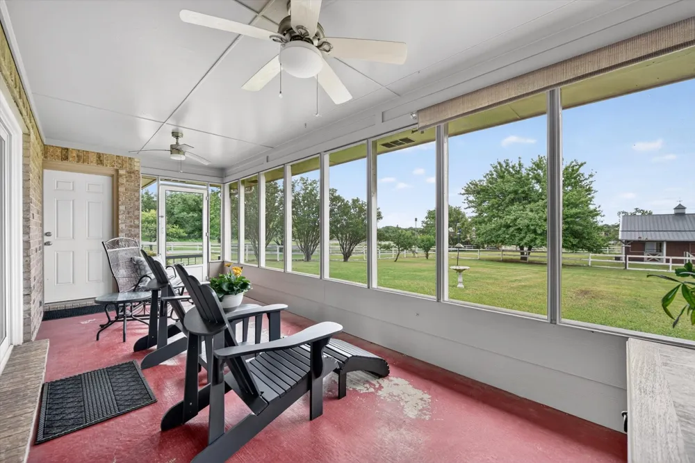 951 Ridgewood Circle Bartonville, TX 76226