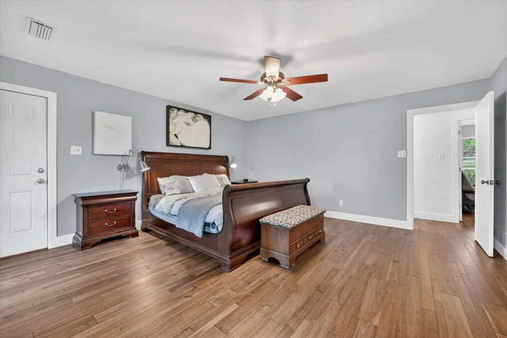 951 Ridgewood Circle Bartonville, TX 76226