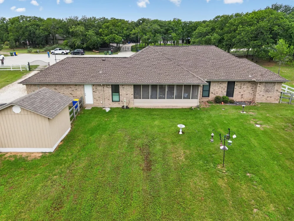 951 Ridgewood Circle Bartonville, TX 76226