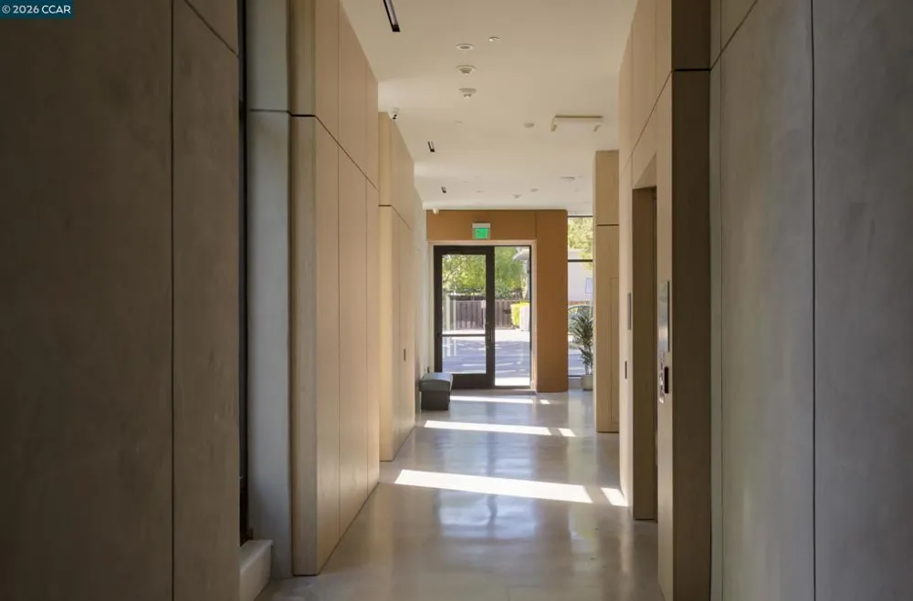950 Hough Ave #202 Lafayette, CA 94549