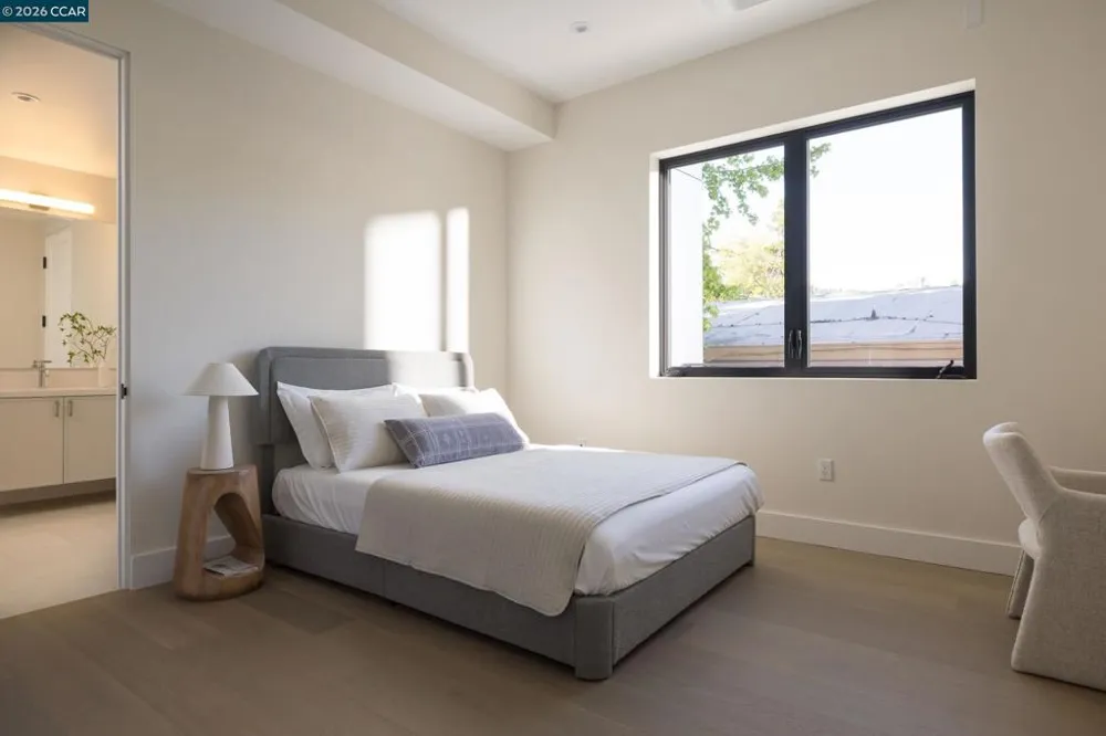 950 Hough Ave #202 Lafayette, CA 94549