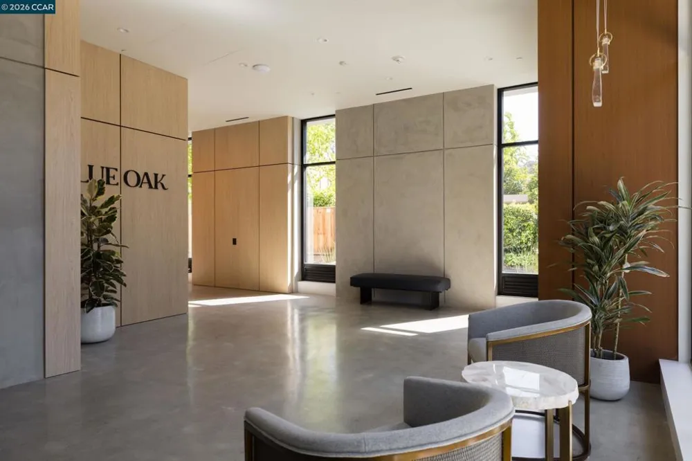 950 Hough Ave #201 Lafayette, CA 94549