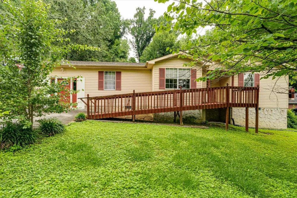 86 Bluff View Circle Flintstone, GA 30725