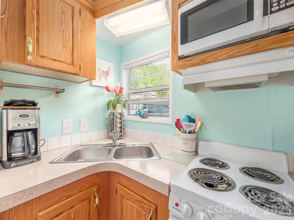11 Valentine Drive Maggie Valley, NC 28751