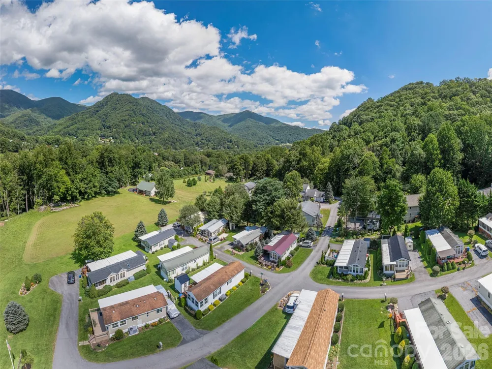 11 Valentine Drive Maggie Valley, NC 28751