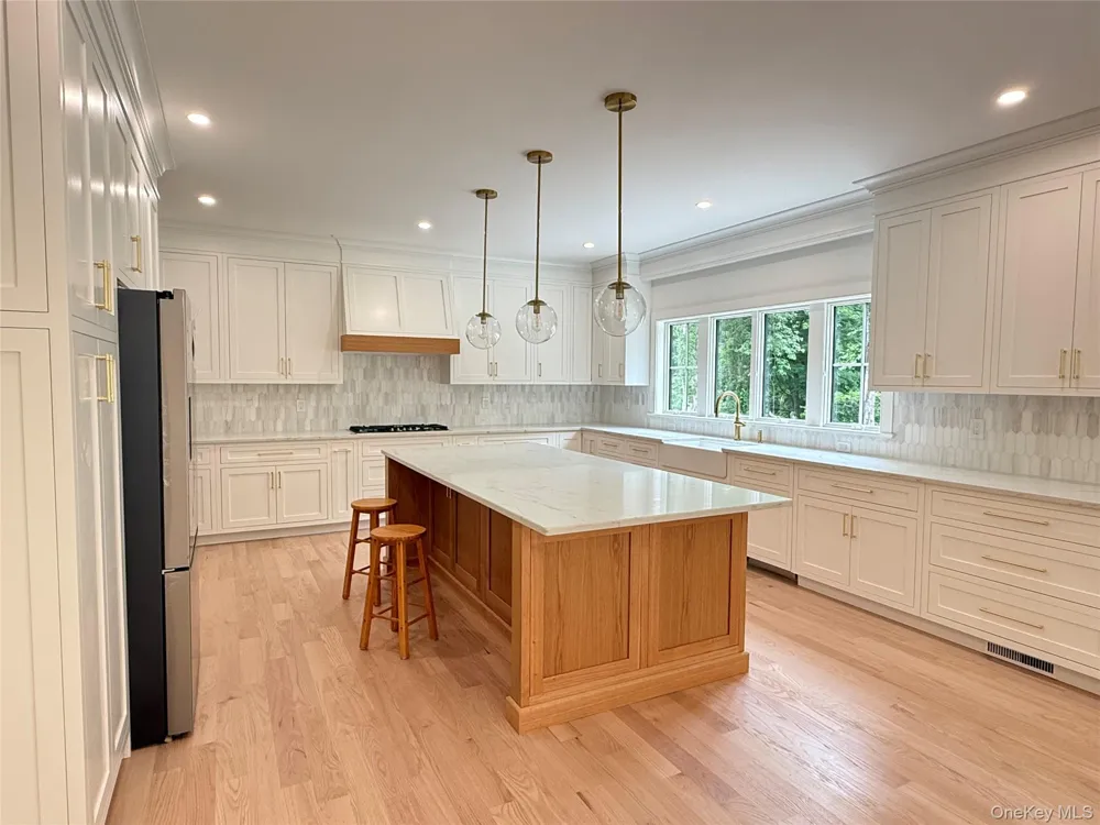 79 Cortlandt Avenue Cortlandt Manor, NY 10567