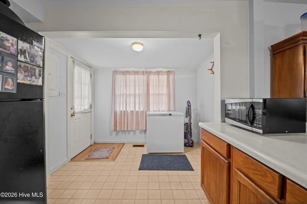 203 E Clinton Street Roseboro, NC 28382