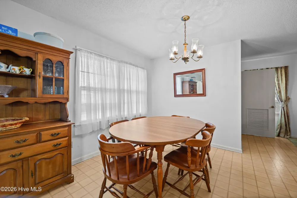 203 E Clinton Street Roseboro, NC 28382