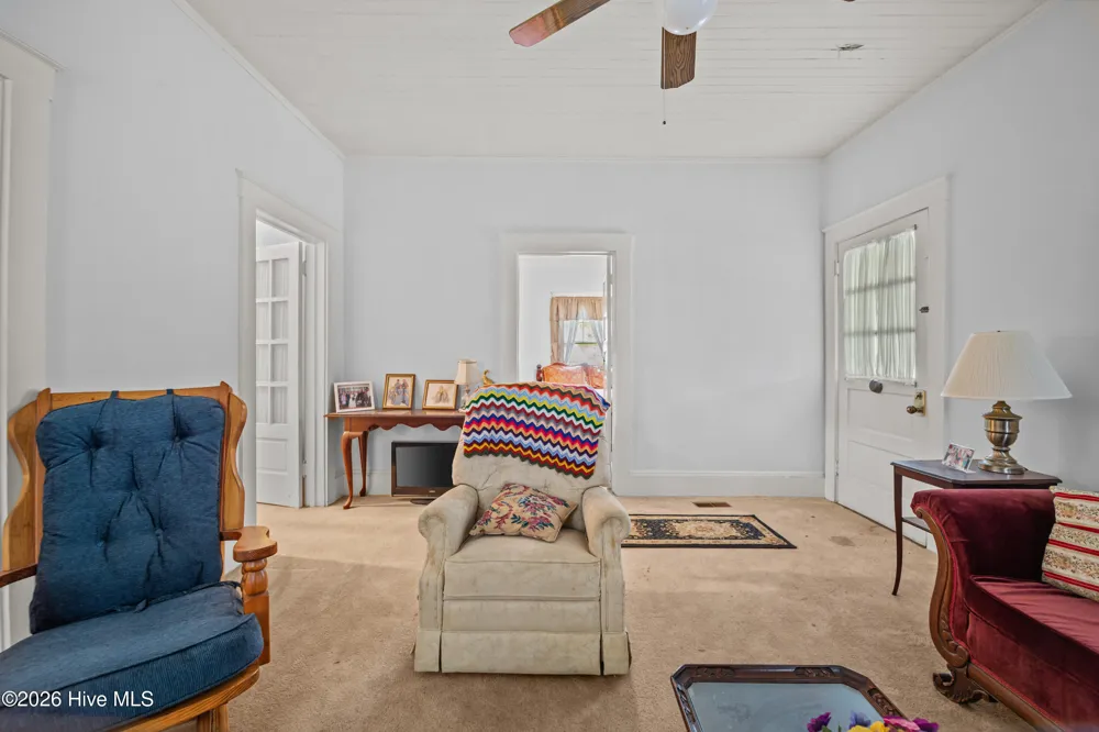 203 E Clinton Street Roseboro, NC 28382
