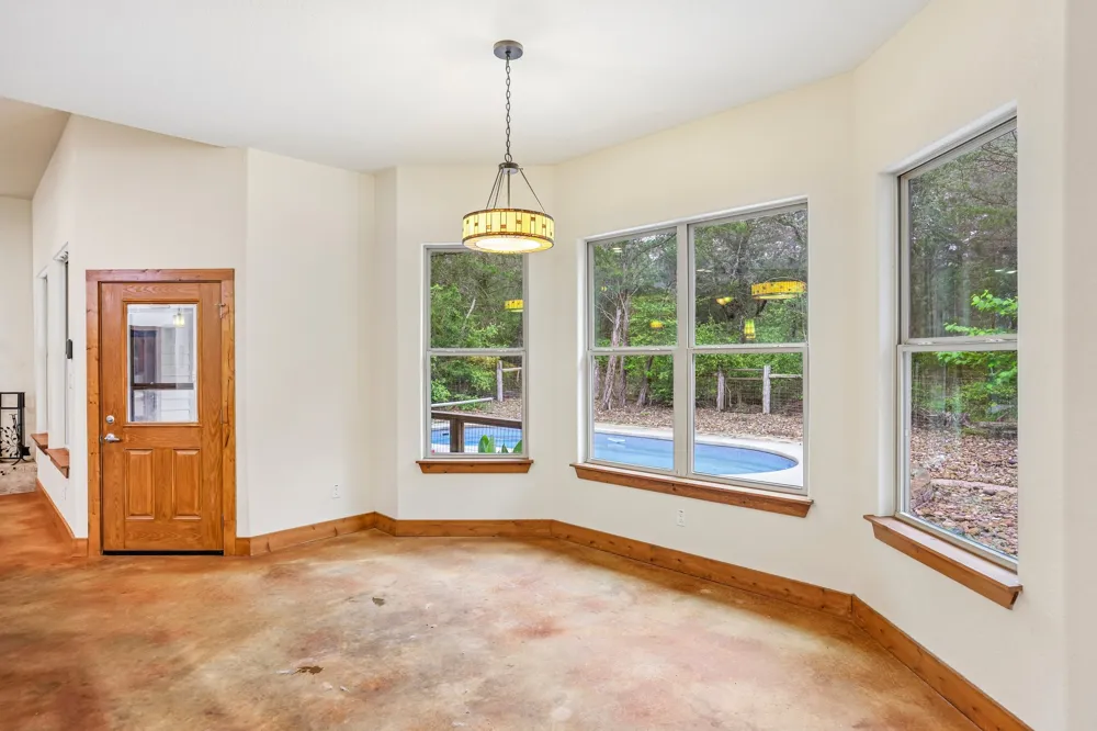 267 Corral Road Smithville, TX 78957