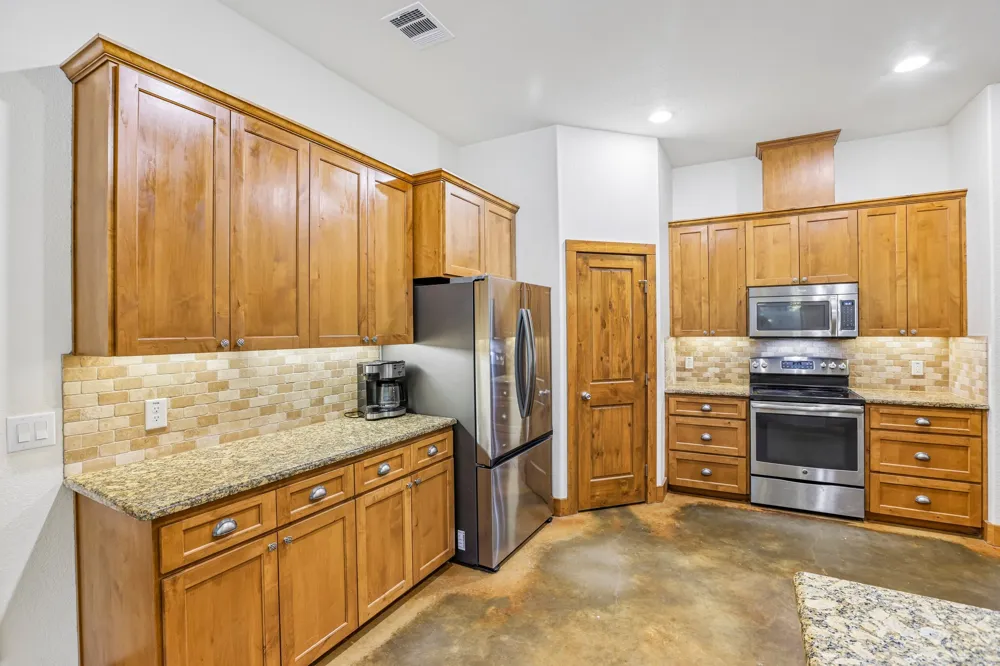 267 Corral Road Smithville, TX 78957