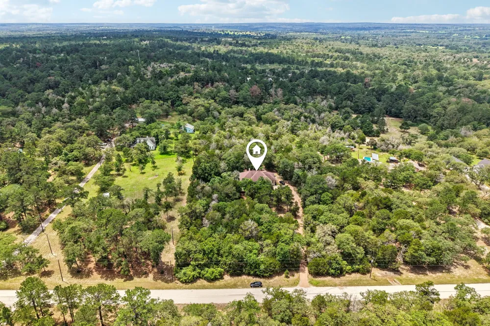 267 Corral Road Smithville, TX 78957