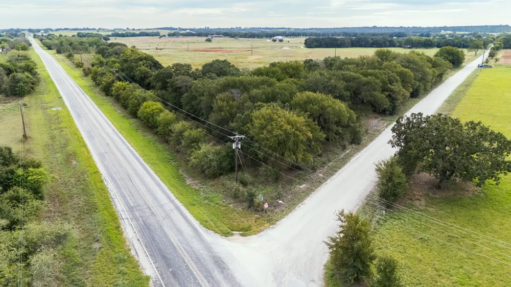 159 Lake Valley Road Sunset, TX 76270