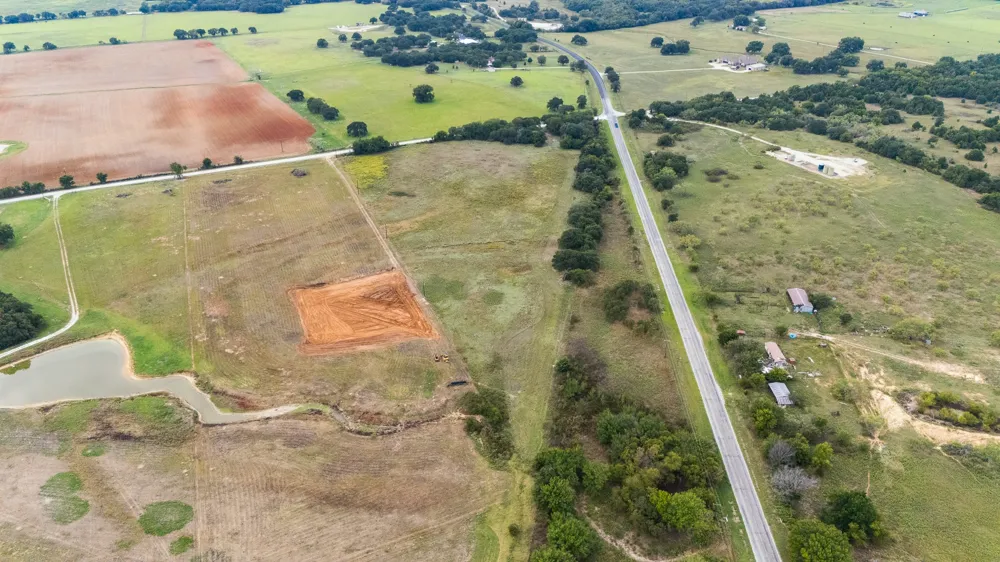 159 Lake Valley Road Sunset, TX 76270
