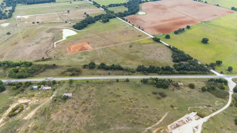 159 Lake Valley Road Sunset, TX 76270