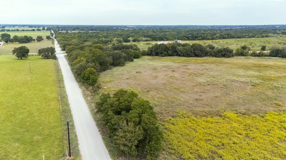 159 Lake Valley Road Sunset, TX 76270