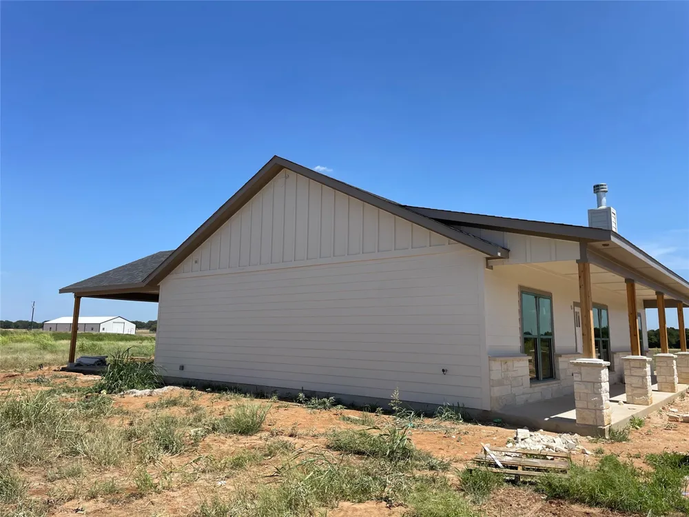 159 Lake Valley Road Sunset, TX 76270