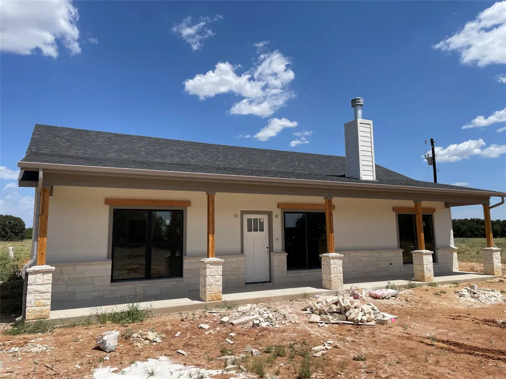 159 Lake Valley Road Sunset, TX 76270
