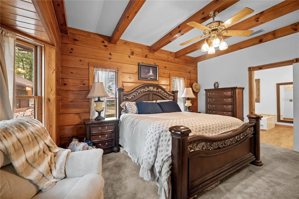 6967 SHARRON ROAD Green Cove Springs, FL 32043
