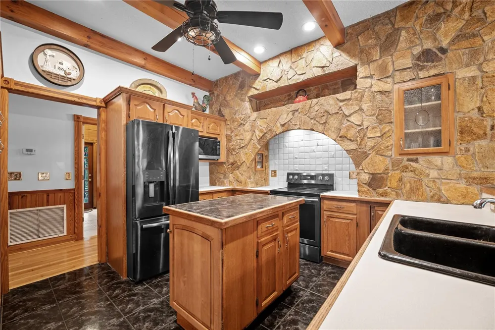 6967 SHARRON ROAD Green Cove Springs, FL 32043